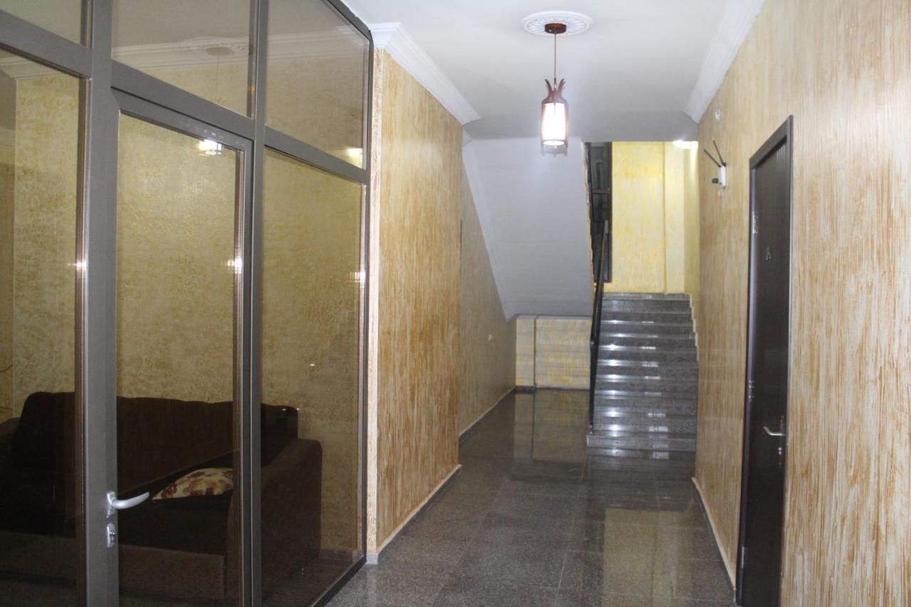 Отель Cozy Corner Hotel Батуми
