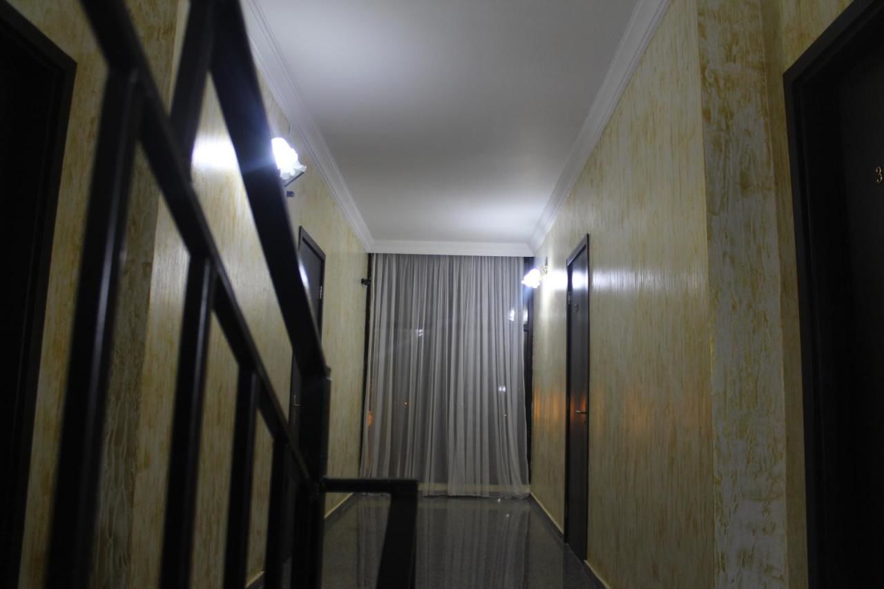 Отель Cozy Corner Hotel Батуми-39