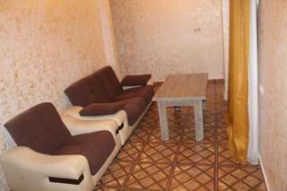 Отель Cozy Corner Hotel Батуми Стандартный трехместный номер-20